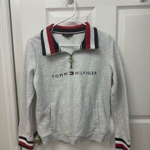 Tommy Hilfiger Gray Zip Up Jacket with Signature Style